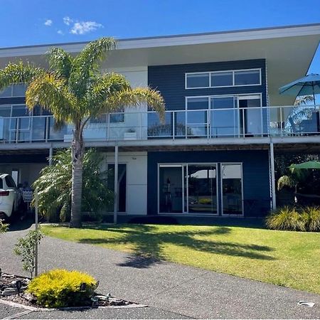 Aquila Waters - Whitianga Holiday Home Exterior photo